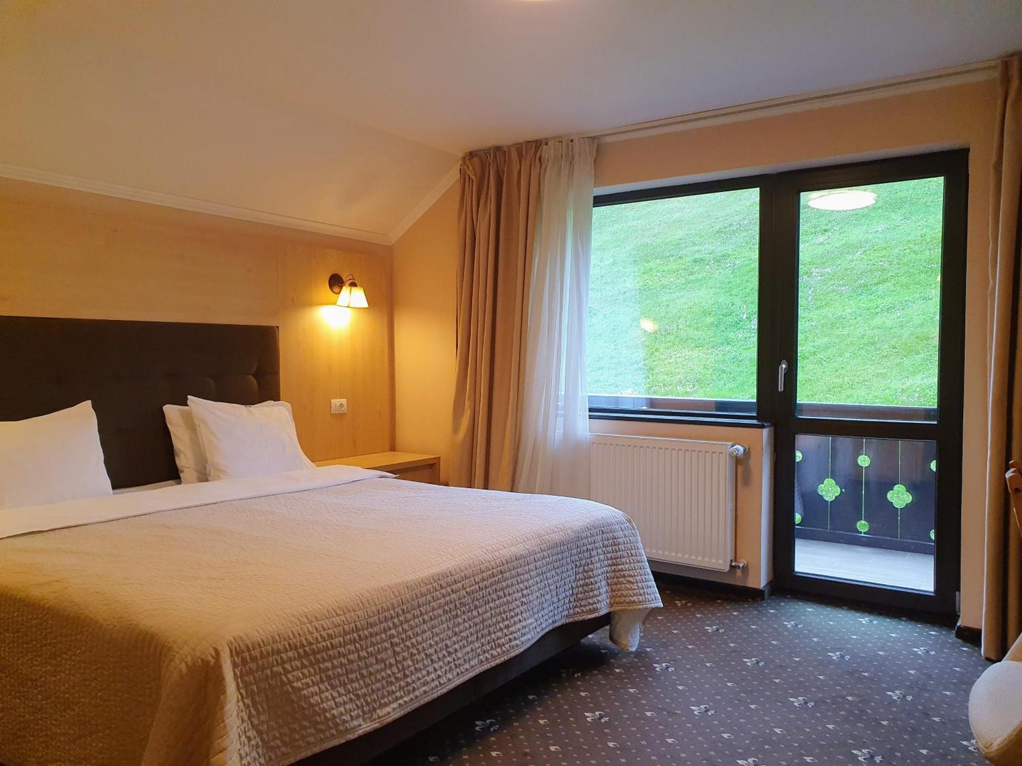 Lodge Carpatica Moeciu De Sus