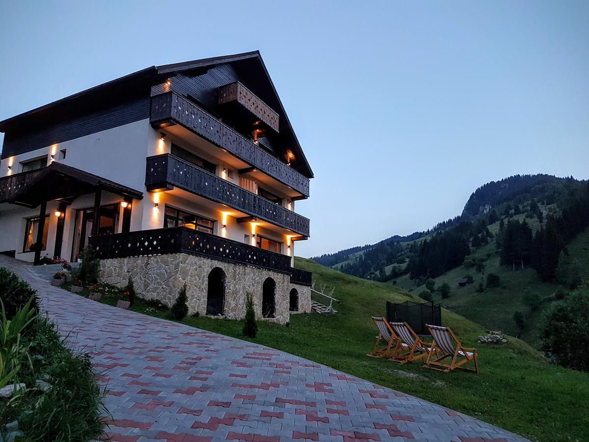 Carpatica Lodge Moeciu De Sus